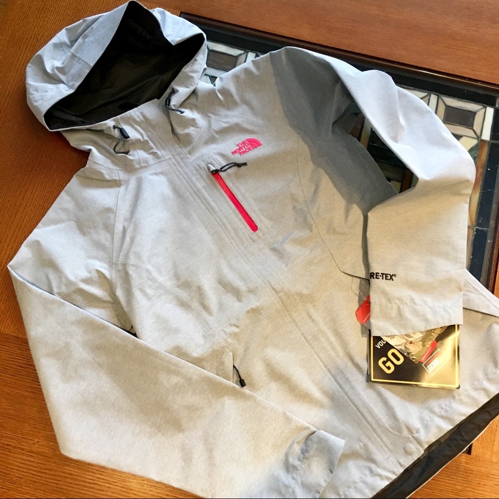 The North Face Dryzzle Rain Jacket